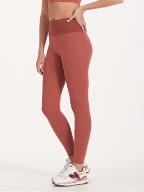Vuori Lux Ribbed High Rise Leggings in Terracotta Size Small EUC